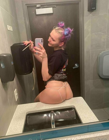 cloudkitten369 モデル 写真