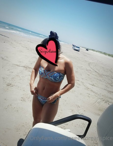 アジアンシャワー OnlyFans ヌード ギャラリー