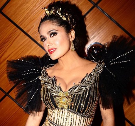 Salma Hayek xxxポルノスター 写真