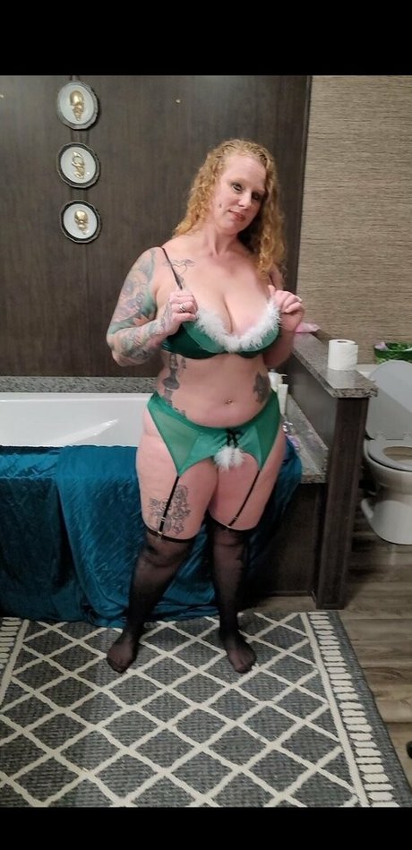 bigbootymandyj1981 ポルノスター 画像