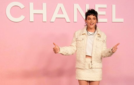 Kristen Stewart ヌードモデル 写真