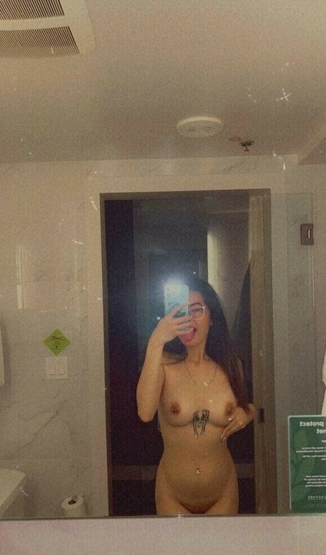 Bxetao ポルノスター 可愛い 写真