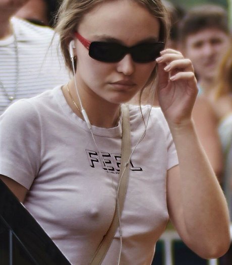 Lily Rose Depp top profile image