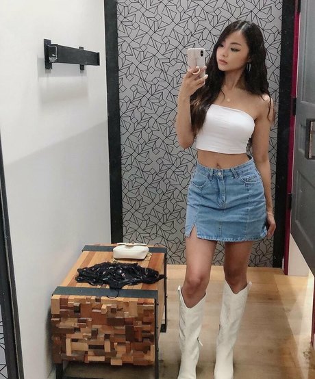 Cindy Phan 素敵な女優 写真