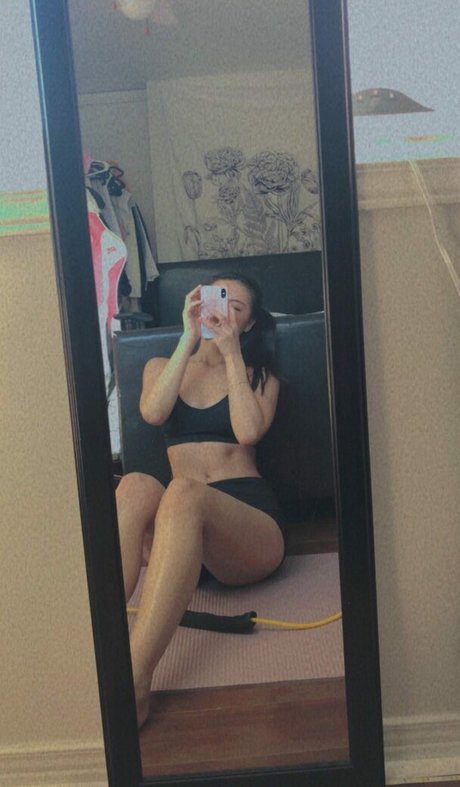 Cindy Phan ポルノモデル 写真