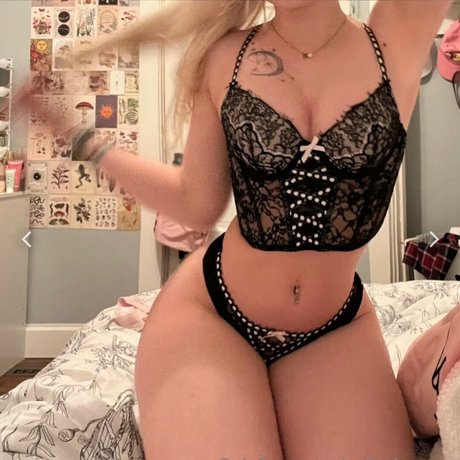 Sn0w bunnyy 最高の女優 写真