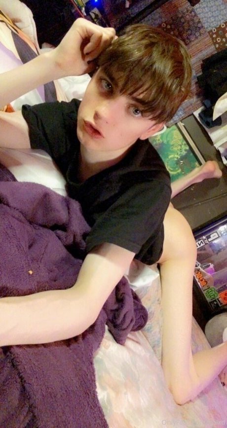 boixd 美しいポルノスター 写真