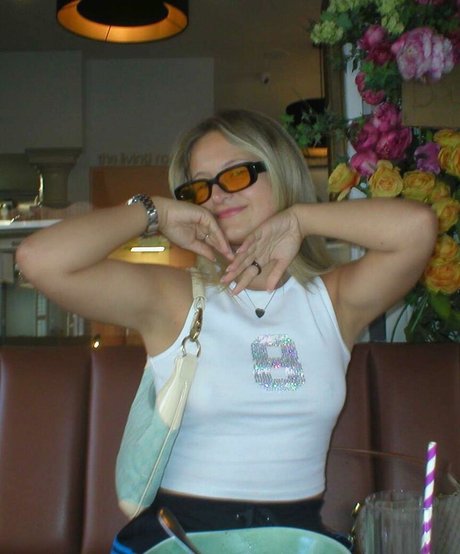 Daisy Campbell セックス女優 写真