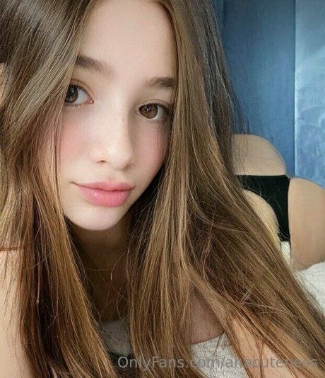 Anacuteness 完璧な女優 ギャラリー