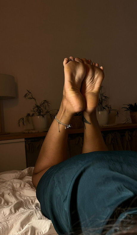 mariefrenchfeetgirlfree 可愛い女優 写真