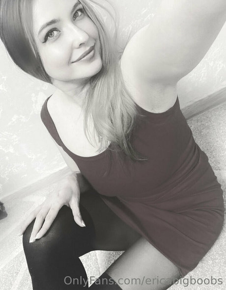 ericabigboobs 最高のモデル 画像