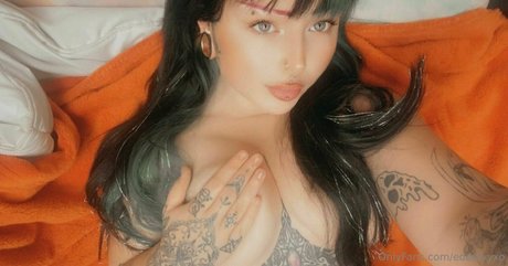 edenivyxo セクシーなポルノスター アーカイブ