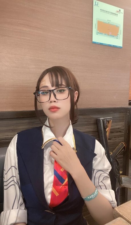 Kura Onee san アダルト女優 写真