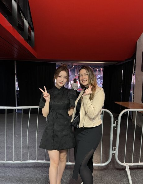 Troubleinc ポルノスター ベスト 写真