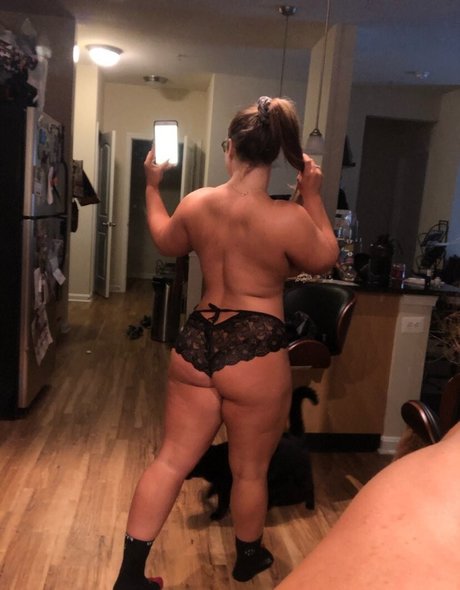 Jordynne Grace ポルノスター アーカイブ