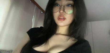asmr 裸 onlyfans 無料xxx 写真