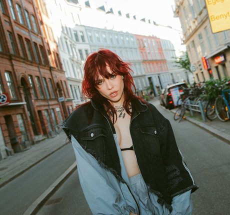 Taylor Upsahl トップポルノスター 写真