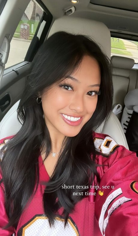 Gabby hua 女優 写真