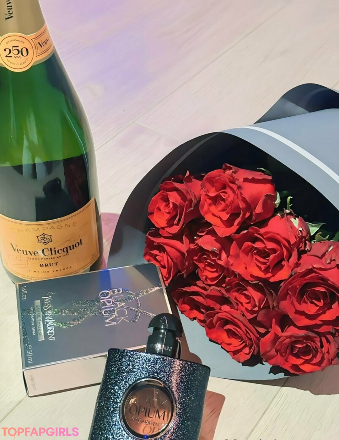 magielove 裸のポルノスター 画像