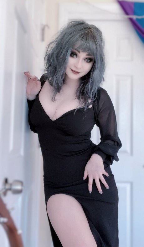 金髪カウガールオンリーファンズ 美しい裸 写真