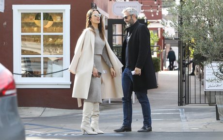 Alessandra Ambrosio 裸モデル 写真