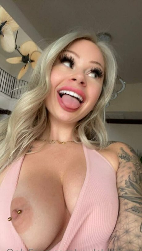 wydstepsissy ポルノスター アート ギャラリー