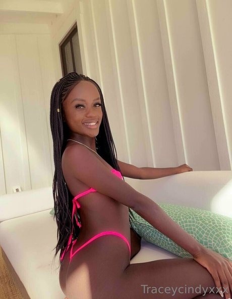 traceycindyxxx 独占ポルノスター 写真