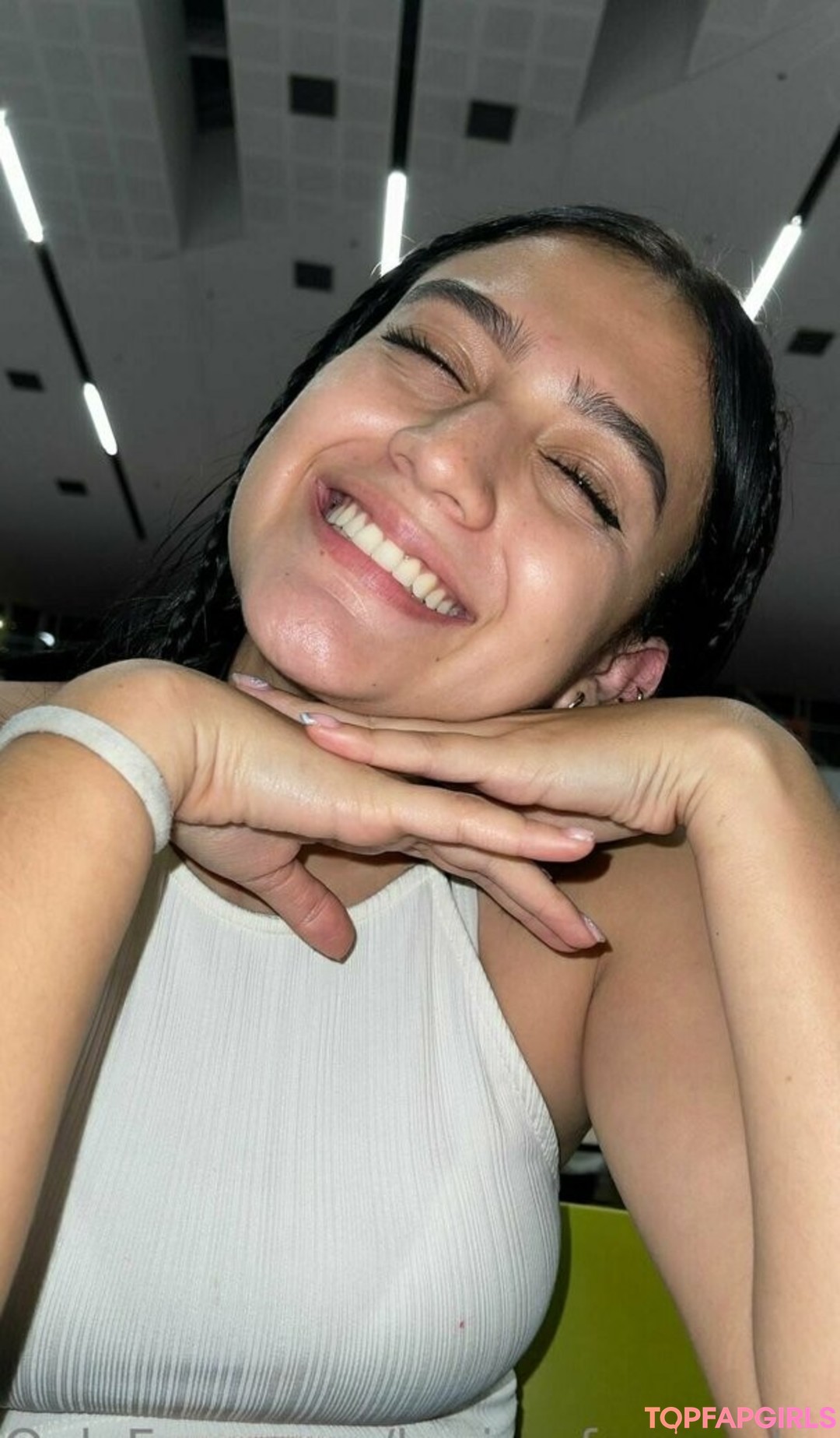 karina fernandez かわいいスター ギャラリー