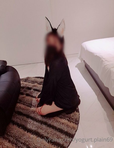 yogurt plain69 ポルノスター 裸 写真