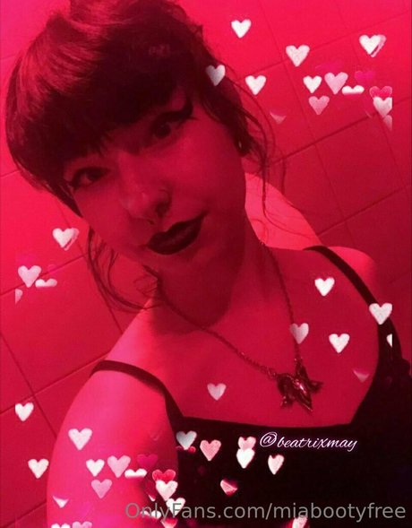 miabootyfree トップスター 写真