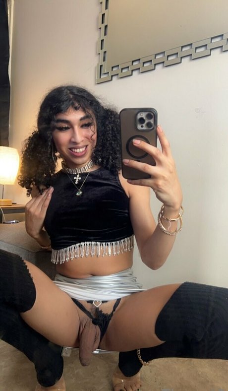 ショートヘアのティーンズOnlyFans 無料xxx 画像