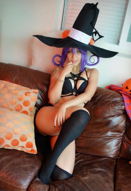 Shermie Cosplay ポルノスター 画像