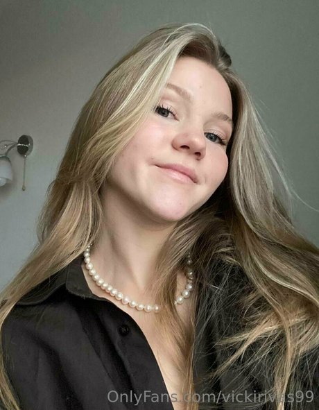 vickirivas99 スター xxx ギャラリー