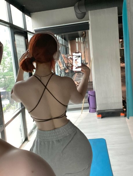 fraoula エロティックなモデル 写真