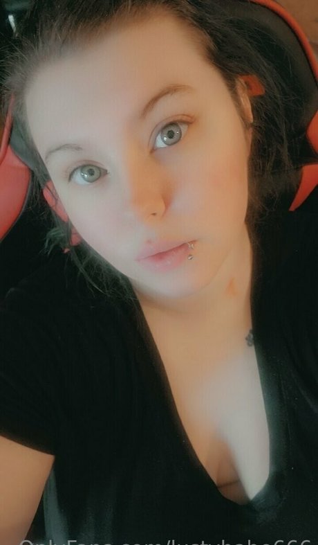 lustybabe666 モデル 画像