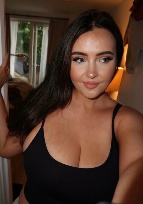 Evelynwhite アートスター 画像