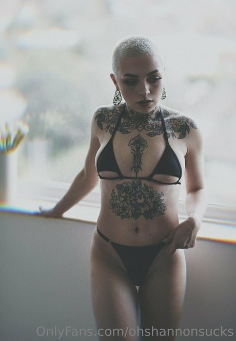 ohshannonsucks ヌードモデル 写真