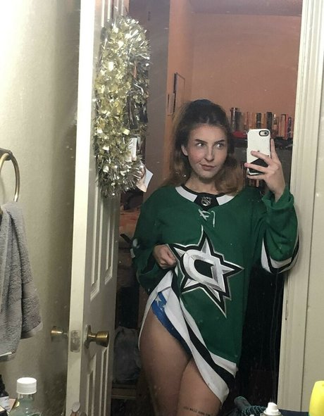Megan Bitchell セクシーなスター 写真
