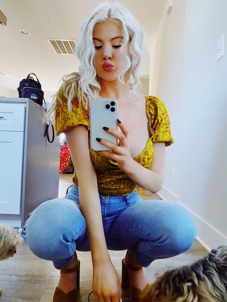 Riley Sinclair 最高のモデル 写真
