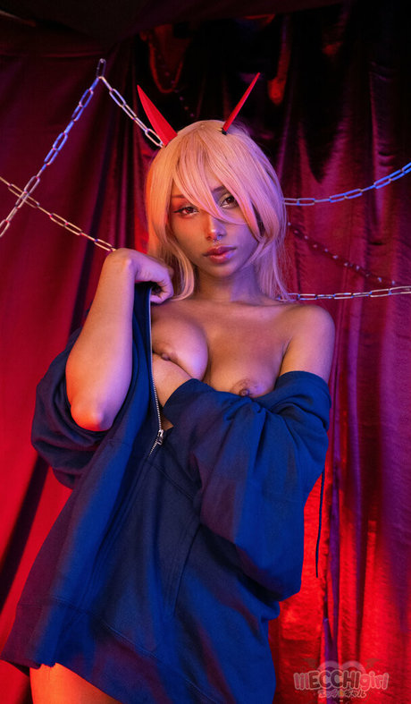 Lilecchigirl 裸のスター 写真