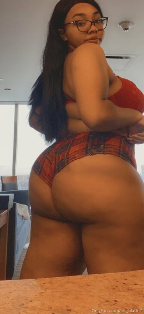 Iris black21 素敵な女優 写真