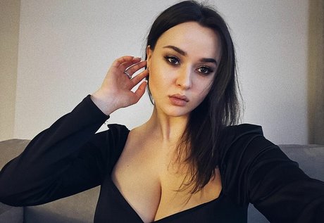 Olga Boiko スター ヌード アーカイブ