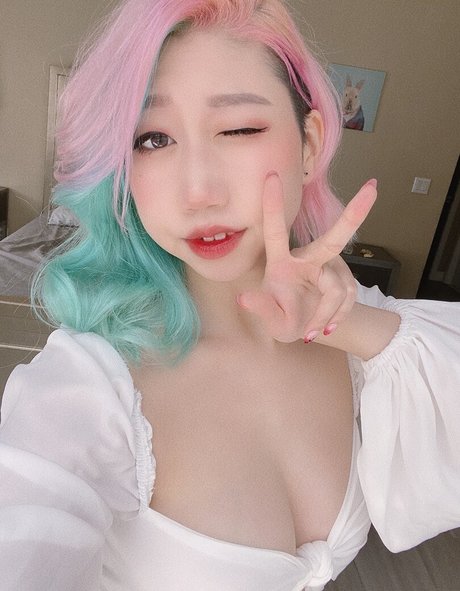 Danisaurz セクシーなスター 写真
