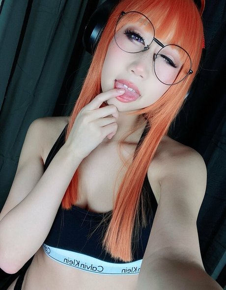 Danisaurz セクシー女優 画像