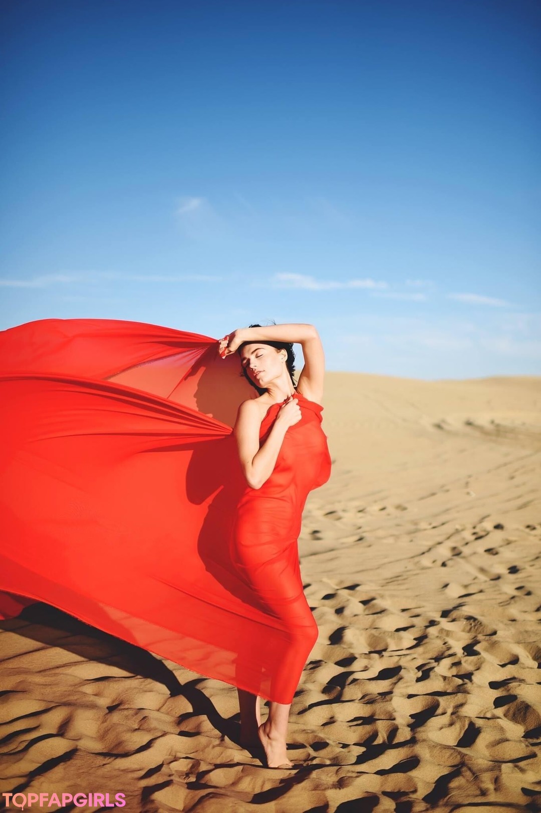 Lacey Claire Rogers アートスター 写真