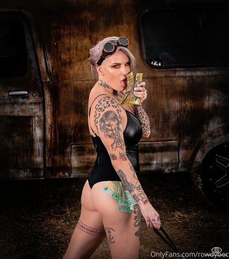 Bec Rawlings セクシーなポルノスター 写真