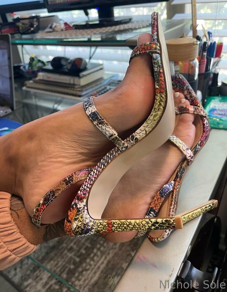 Nichole Sole ポルノスター セクシー 写真