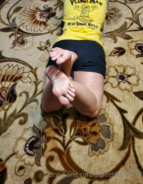 sweetfeet2187 ポルノスター 独占 写真