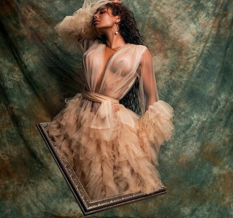 Shar Zayn 高品質のポルノスター 写真