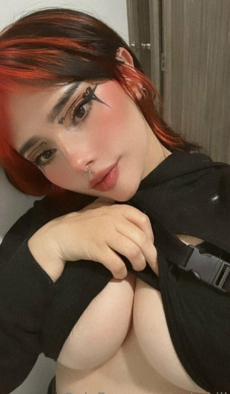 Nekakill 可愛い女優 写真